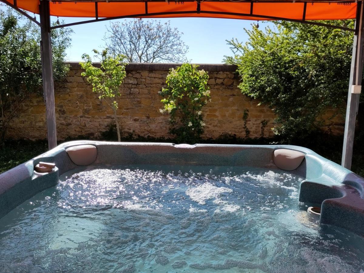 Le Clos Du Cher En Beaujolais Saint-Germain-Nuelles ภายนอก รูปภาพ