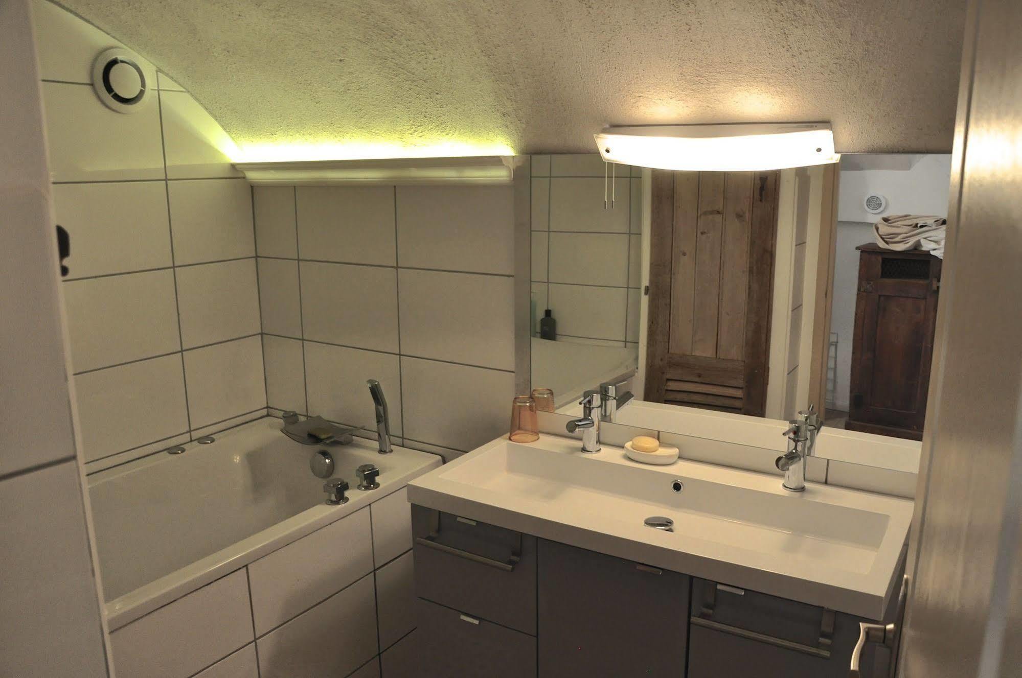 Le Clos Du Cher En Beaujolais Saint-Germain-Nuelles ภายนอก รูปภาพ