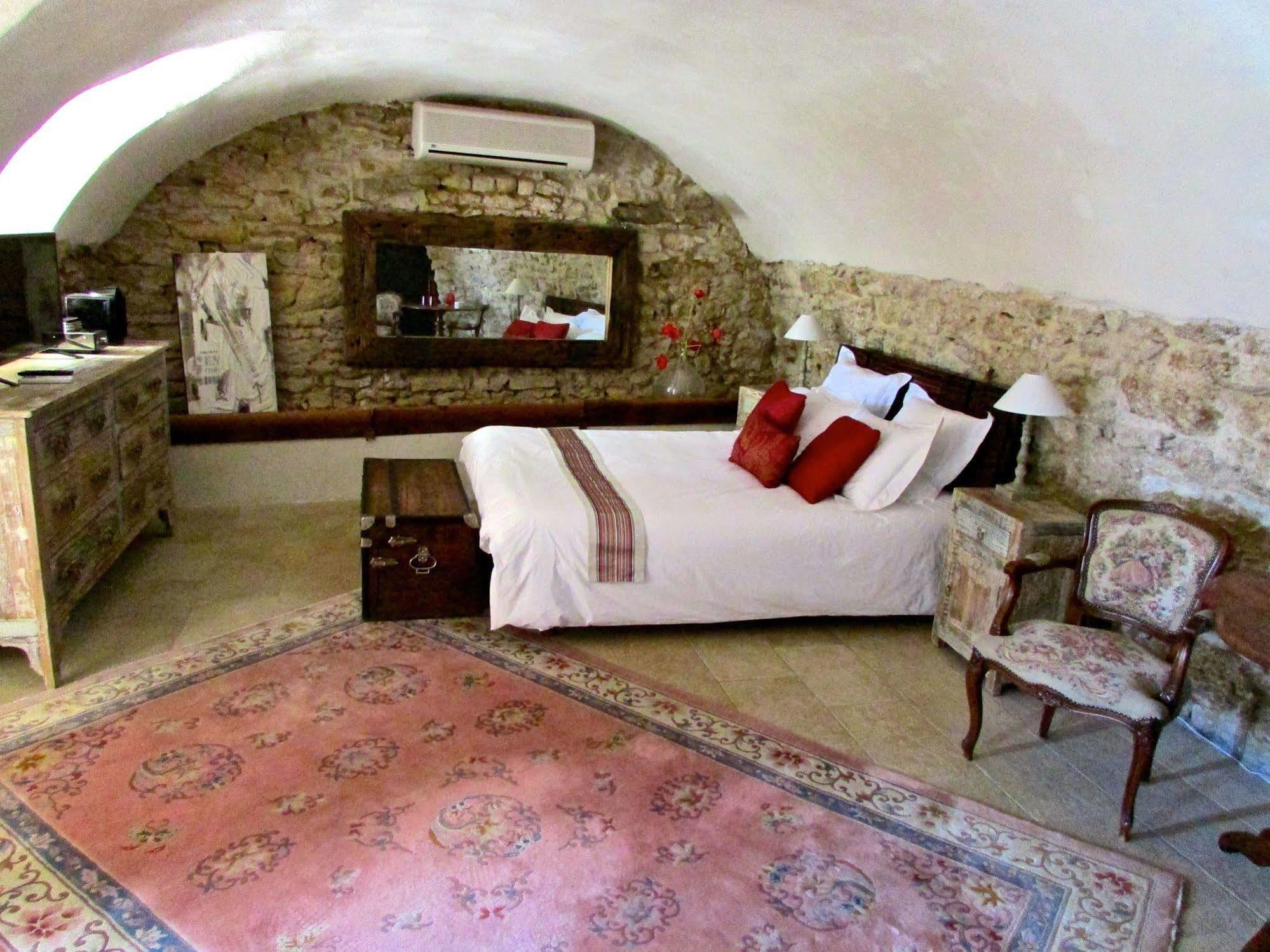 Le Clos Du Cher En Beaujolais Saint-Germain-Nuelles ภายนอก รูปภาพ
