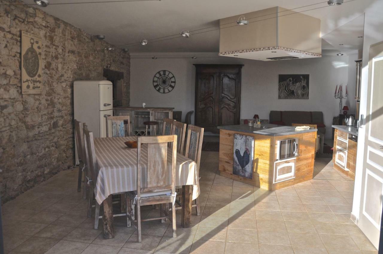 Le Clos Du Cher En Beaujolais Saint-Germain-Nuelles ภายนอก รูปภาพ